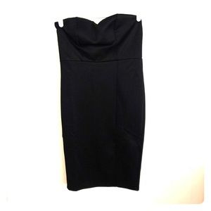 🆕 NWT Sexy Black Dress w/ Front Slit